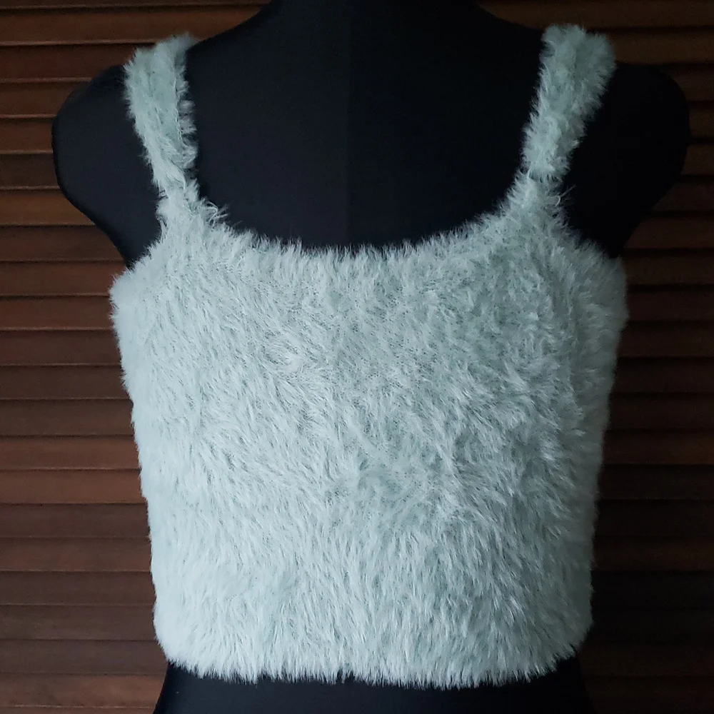 Wild Fable Fuzzy Mint Green Faux Fur Ruched Crop Top Women's Size Medium - Picture 5 of 12